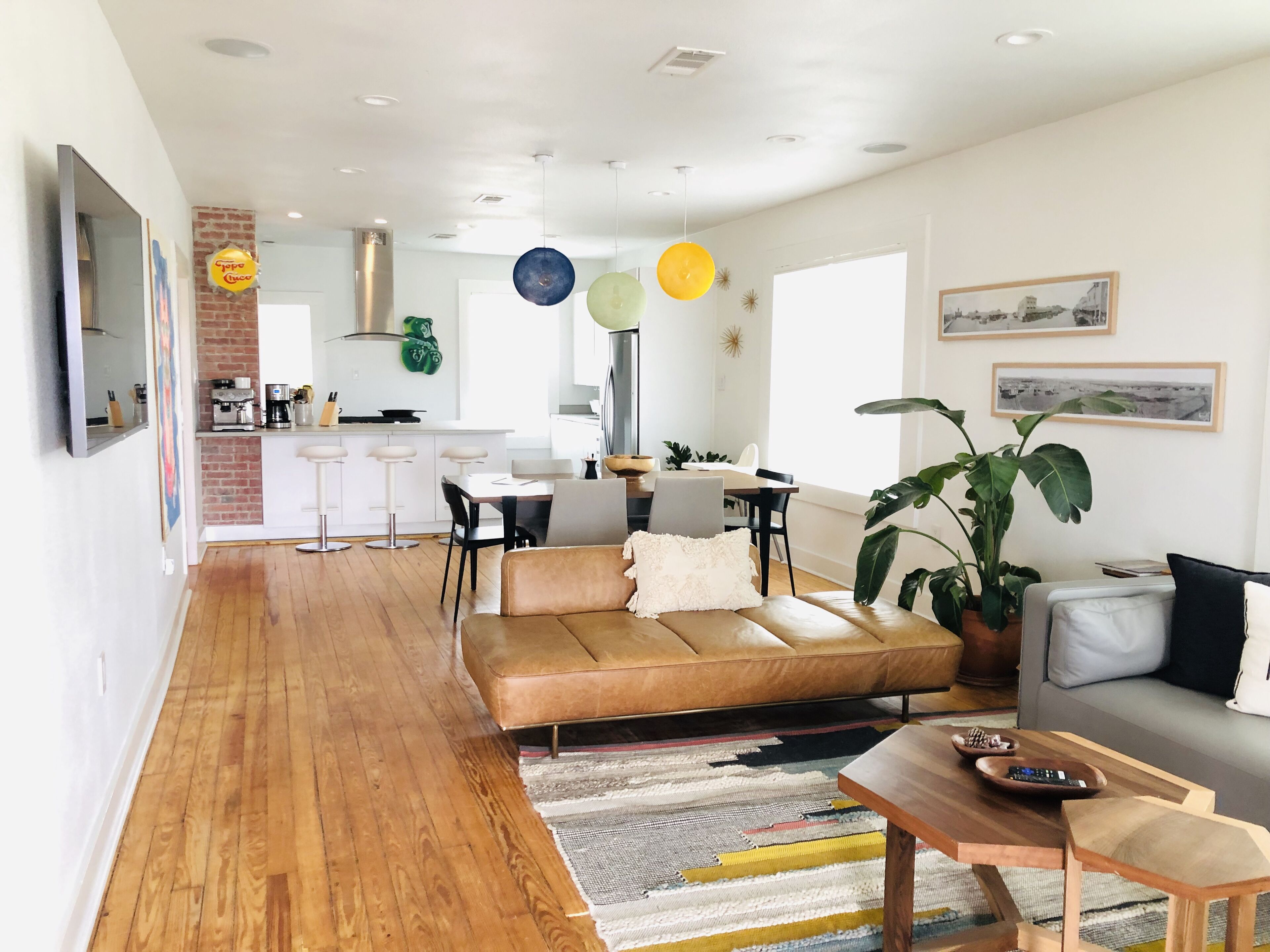 3 bedroom 1.5 Bath - 6 guest