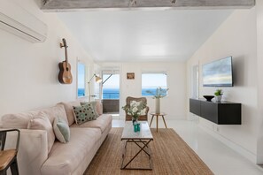 Smart TV, stereo - Chic Summerland Getaway! Ocean Views, Elevated Interior, and More! (Summerland)