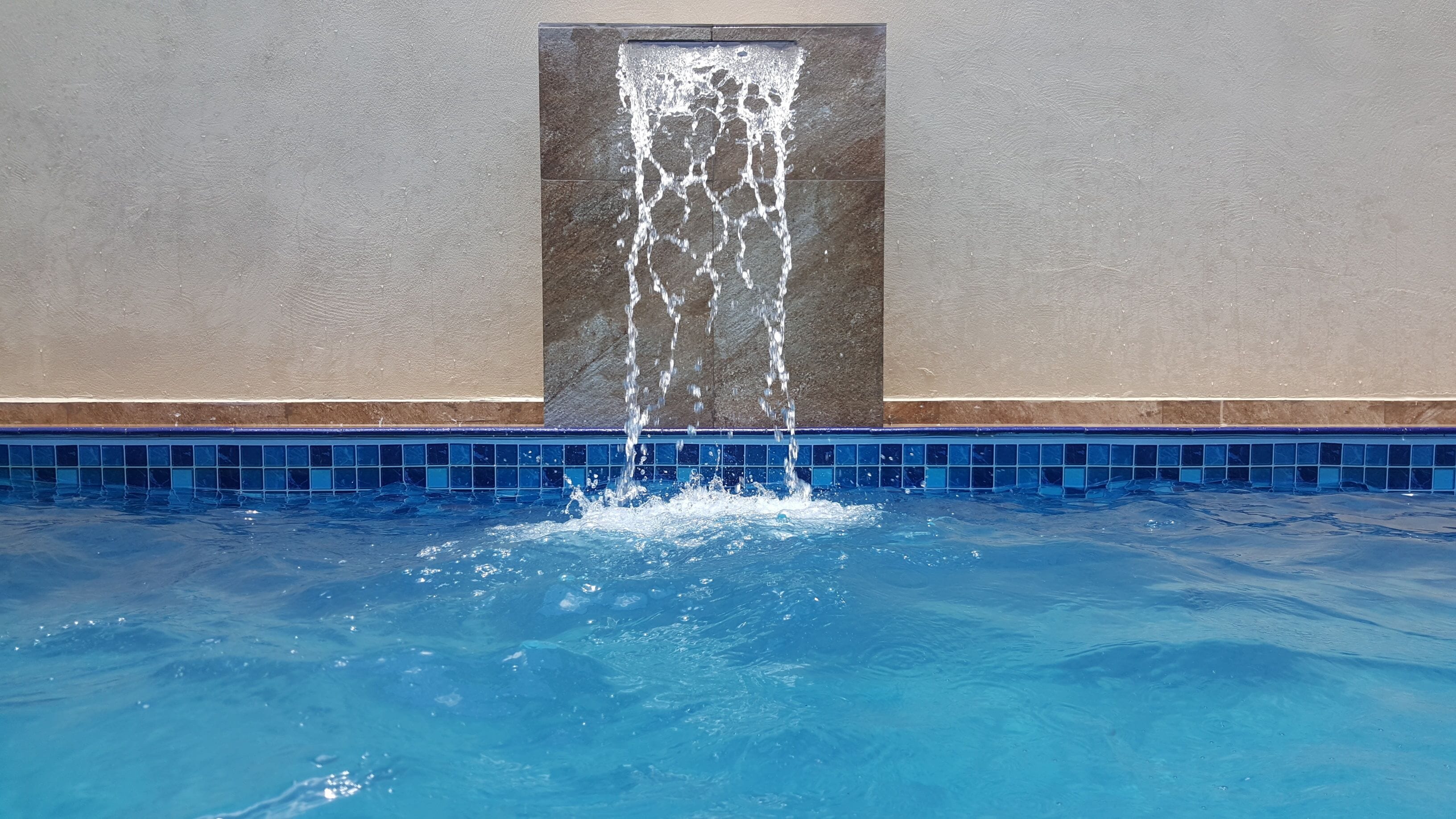 Excellent property to 2 min. Thermas - 3 bed. - SWIMMING POOL 5 x 3 - Wi-Fi - complete