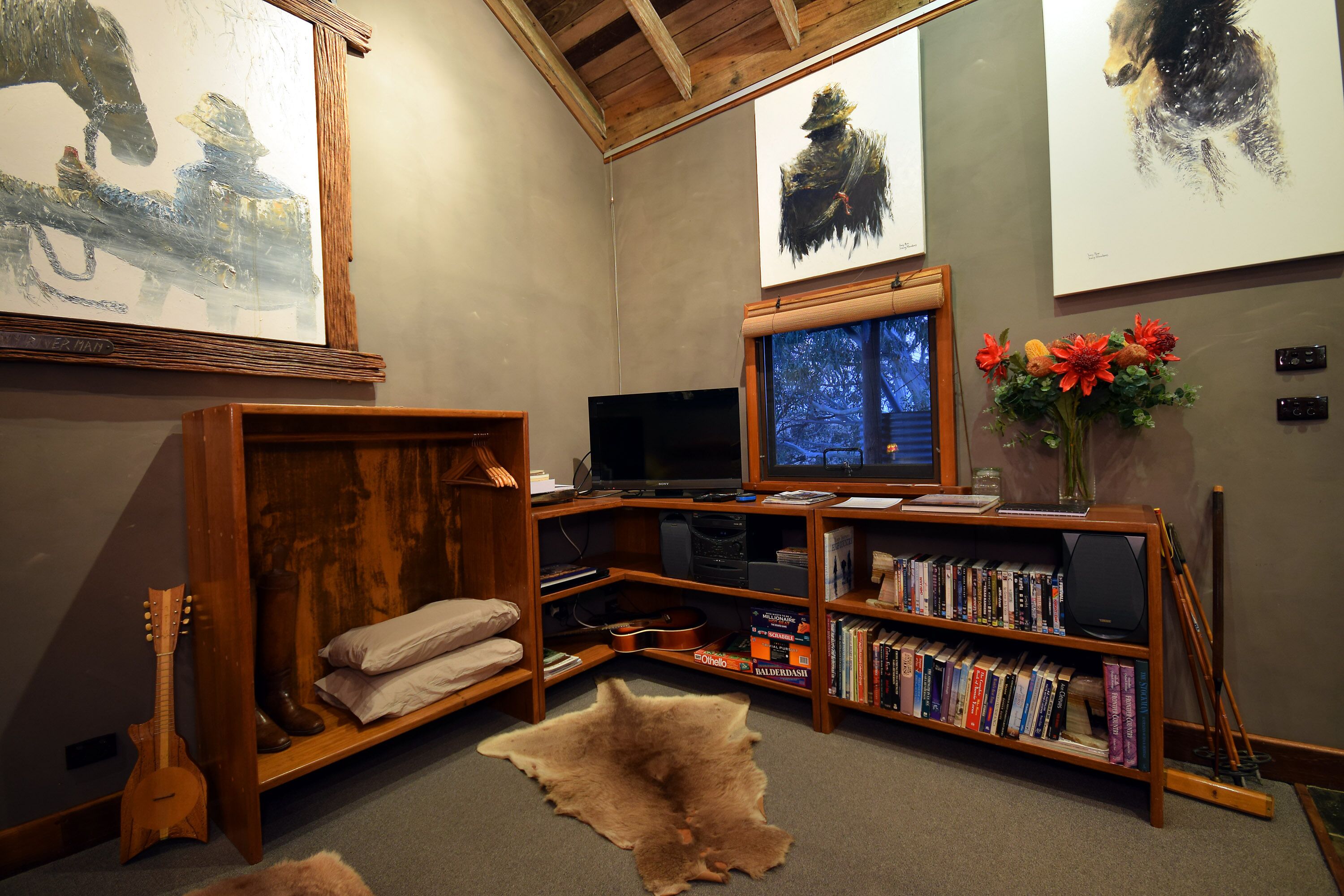 Bush Grove on the snowy river — image 20