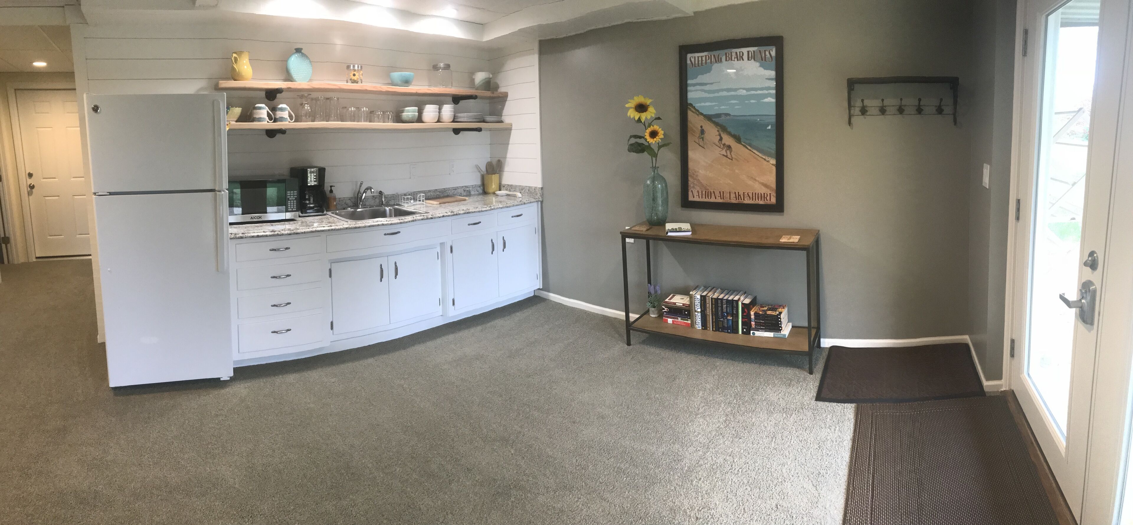 Beautiful Couples Getaway in the heart of Sleeping Bear!