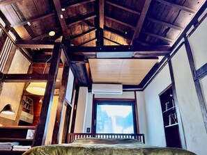 2 habitaciones, wifi gratis y ropa de cama