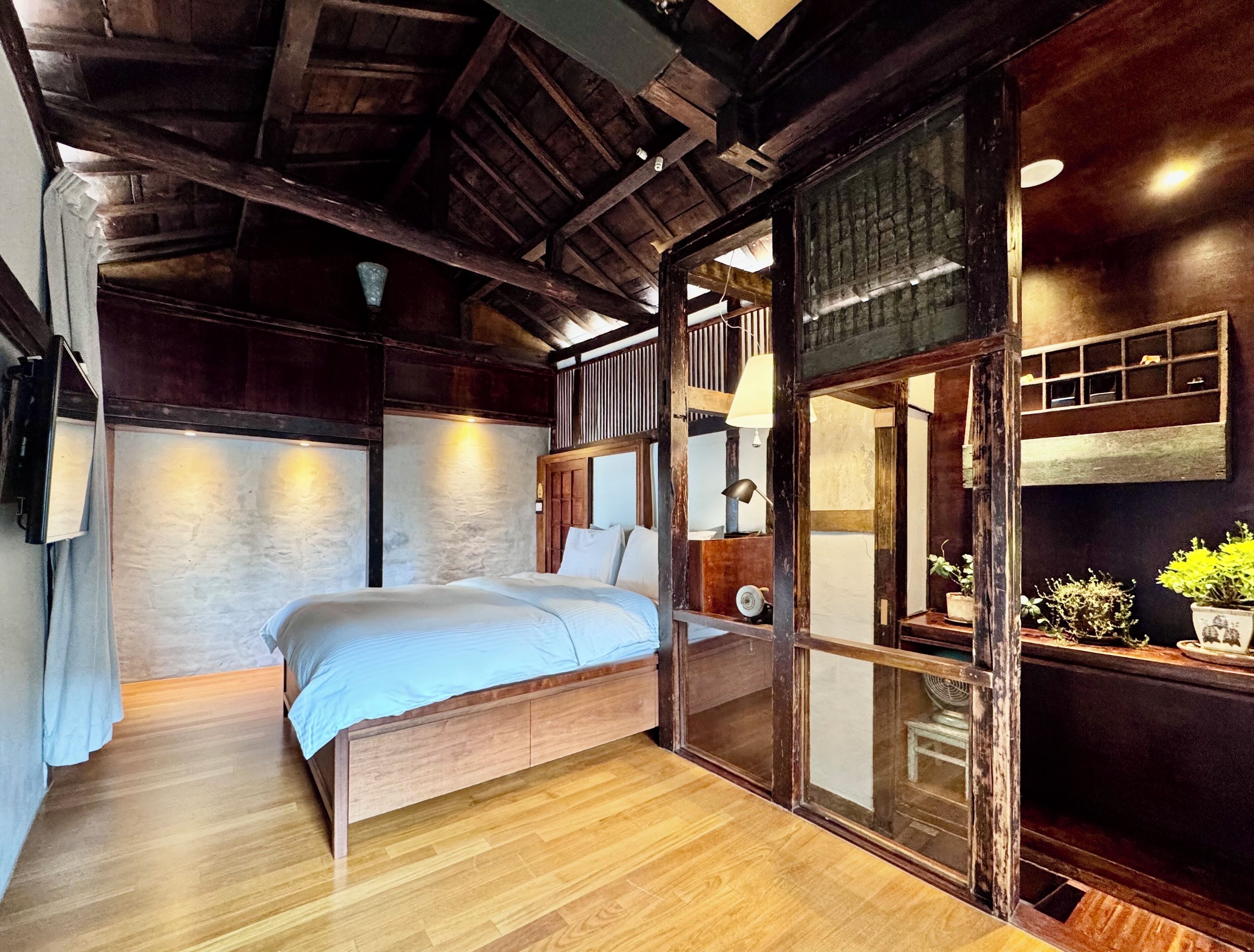 2 habitaciones, wifi gratis y ropa de cama 