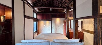 5 Min from Seoul Station! Authentic meets Modern & Cozy Retreat
