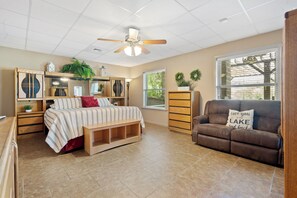 4 間睡房、熨斗/熨衫板、Wi-Fi、床單