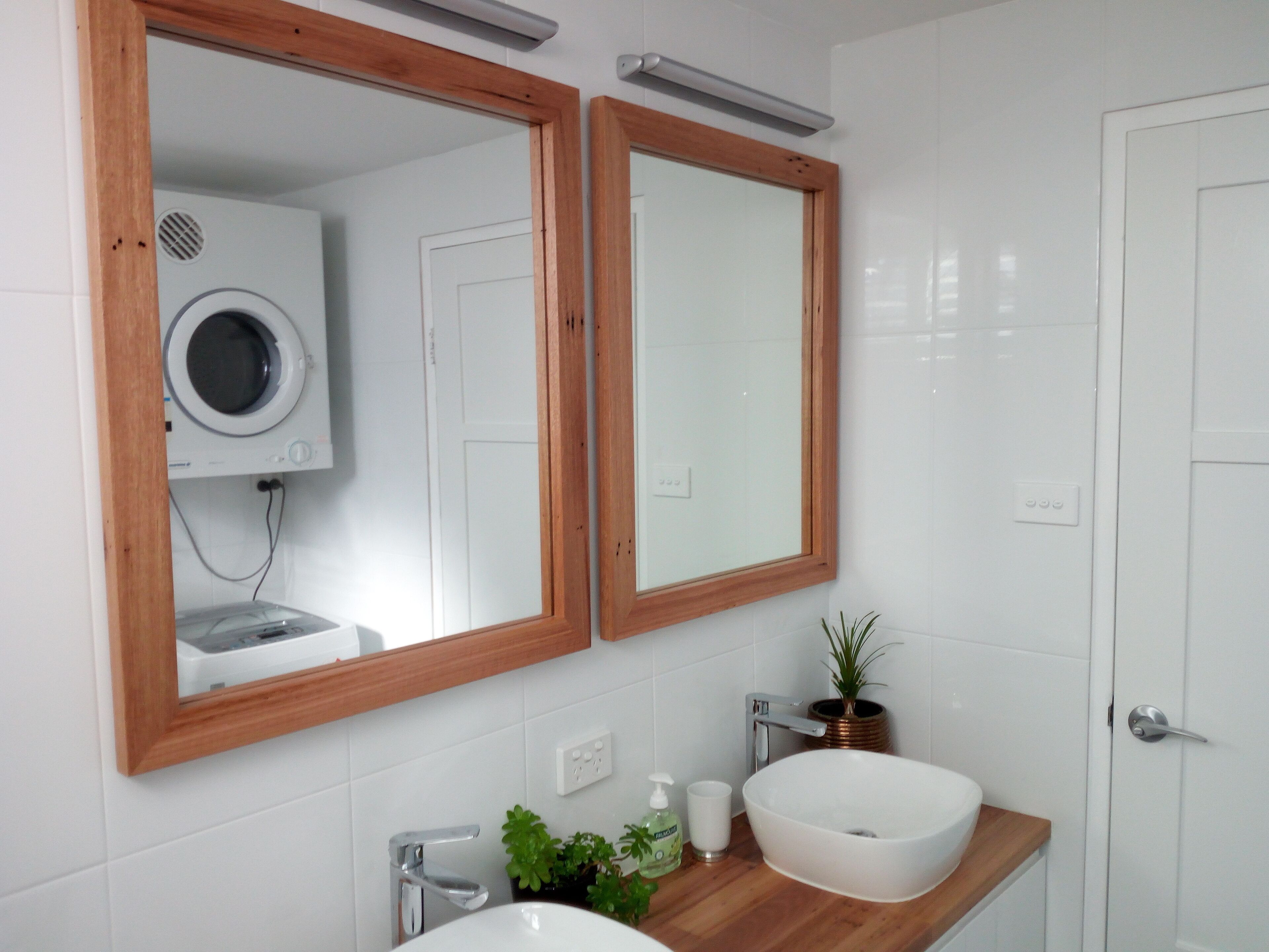 Jindabyne apartment sleeps 8 with great lake views — image 7