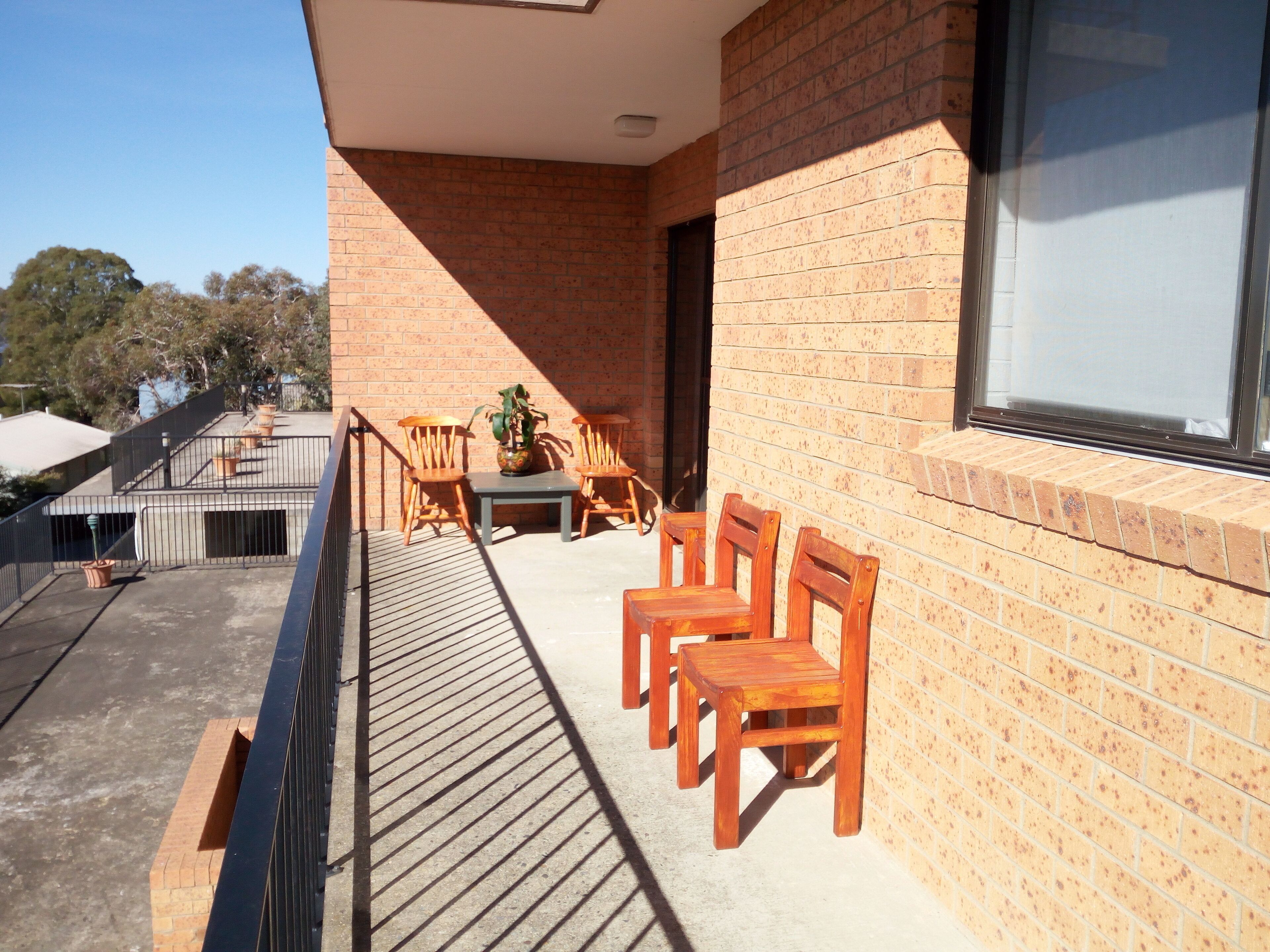 Jindabyne apartment sleeps 8 with great lake views — image 17
