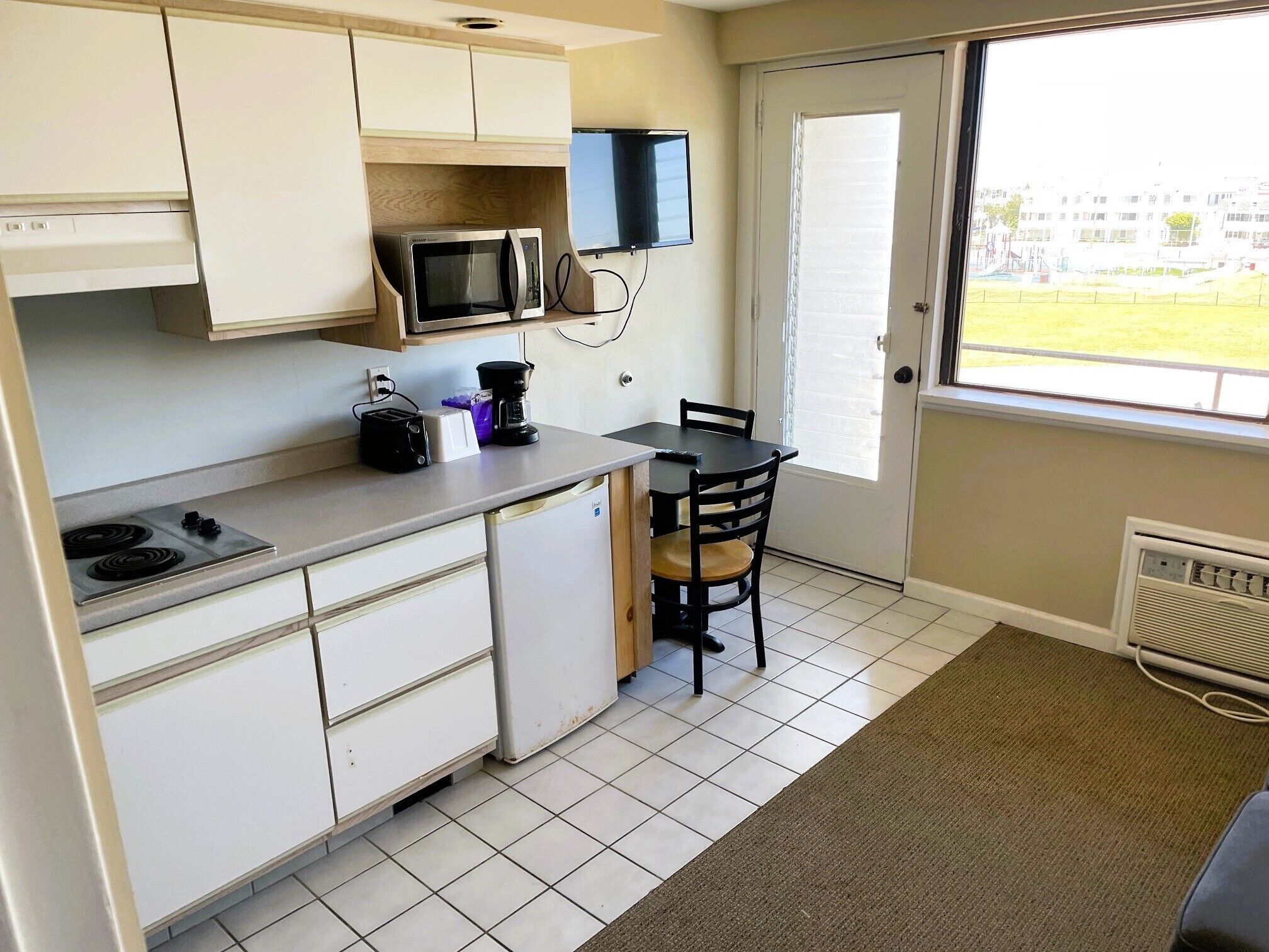 Foto - Oceanic Hotel & Barefoot Tiki Bar