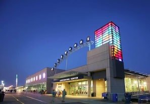 Tempat menarik