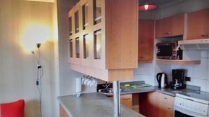 Four, plaque de cuisson