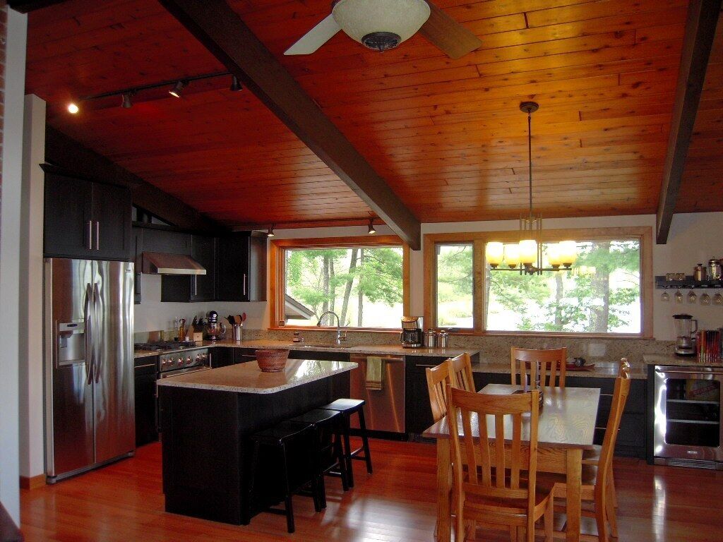 Bethel Maine Waterfront, a Sunday River vacation rental 