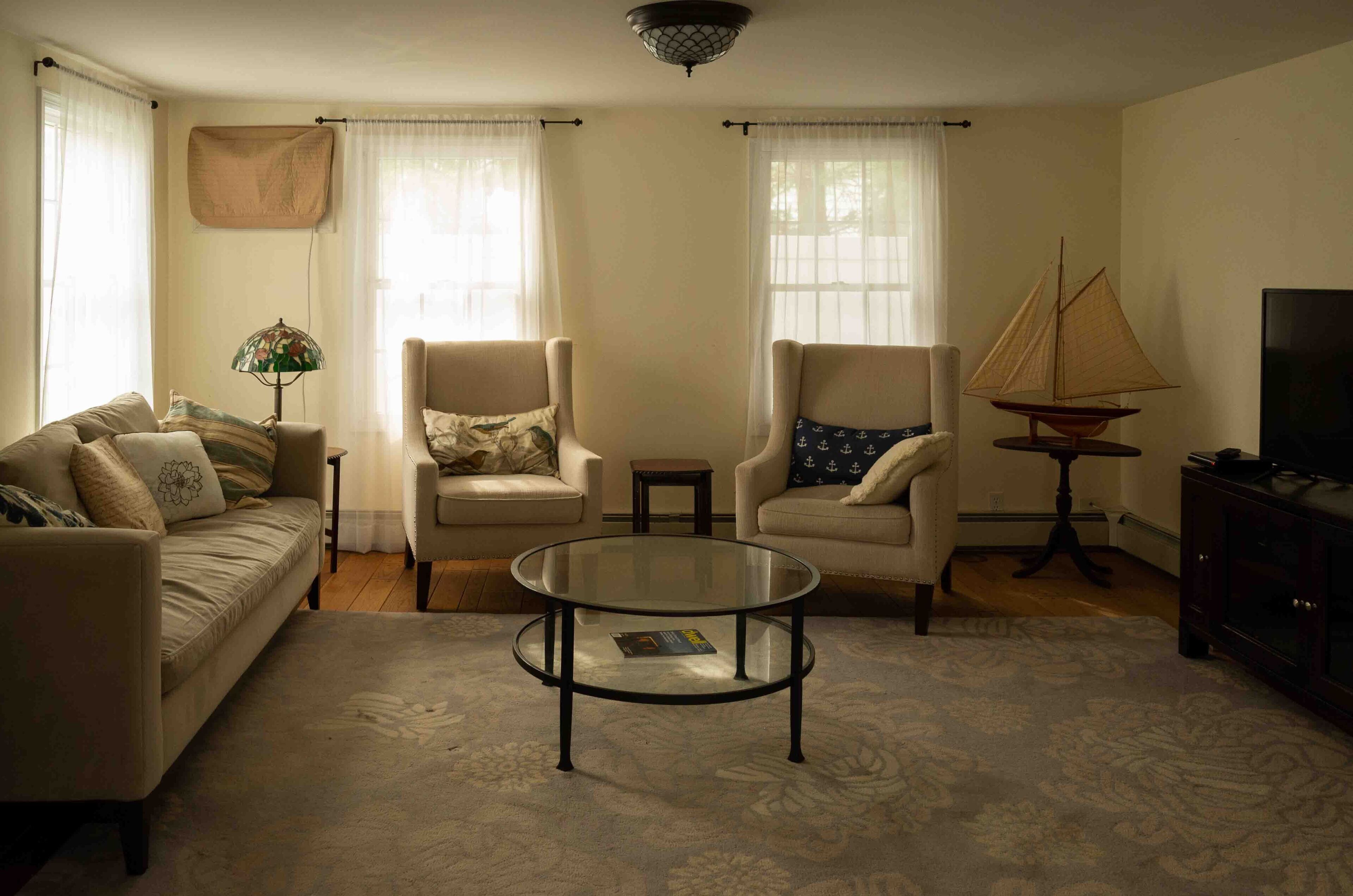 Quaint And Comfortable Home In Westhampton Beach