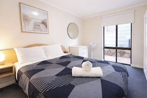 Room - West Beach Lagoon 202 - Quiet & Ground Floor! (Scarborough)