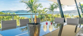 Peninsula 1 - Hamilton Island