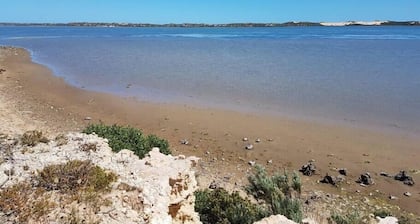 Coorong Cabins (Pelican) - Deluxe Unterkunft