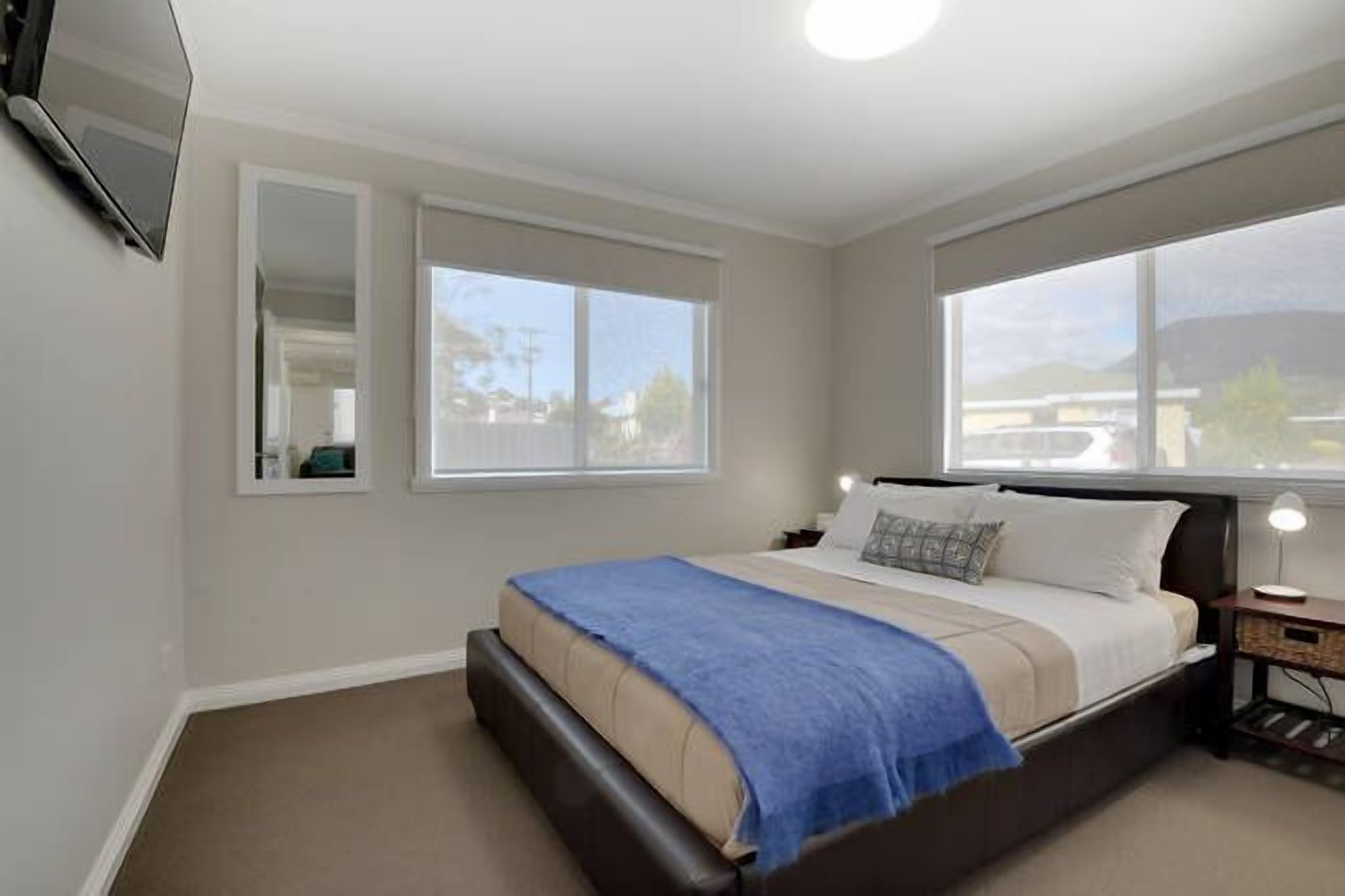 Poppies House Hobart — image 15