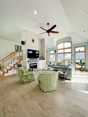 Smart TV, fireplace, DVD player, video library