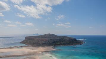 Beach nearby, beach towels