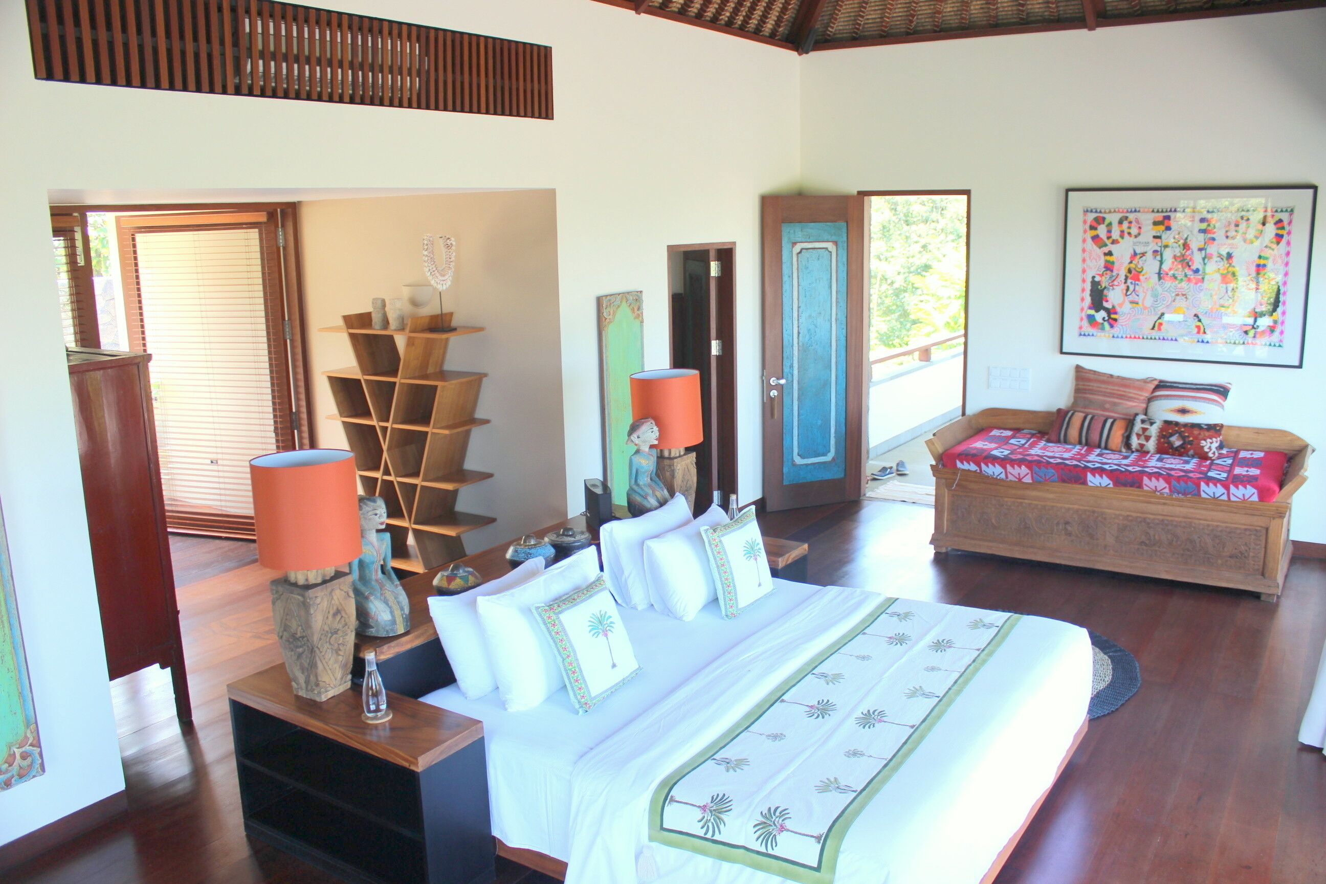 Luxury 5 Bedroom Villa near Balian Beach