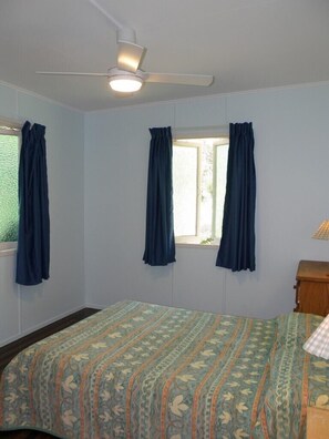 4 makuuhuonetta, vuodevaatteet