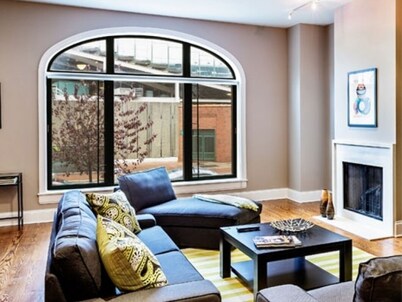 Wrigley Field Stadium Suite 4 Bedroom 2 Bathroom