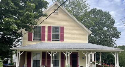 2 BR 3 Min Walk to Medical Center and UVM!