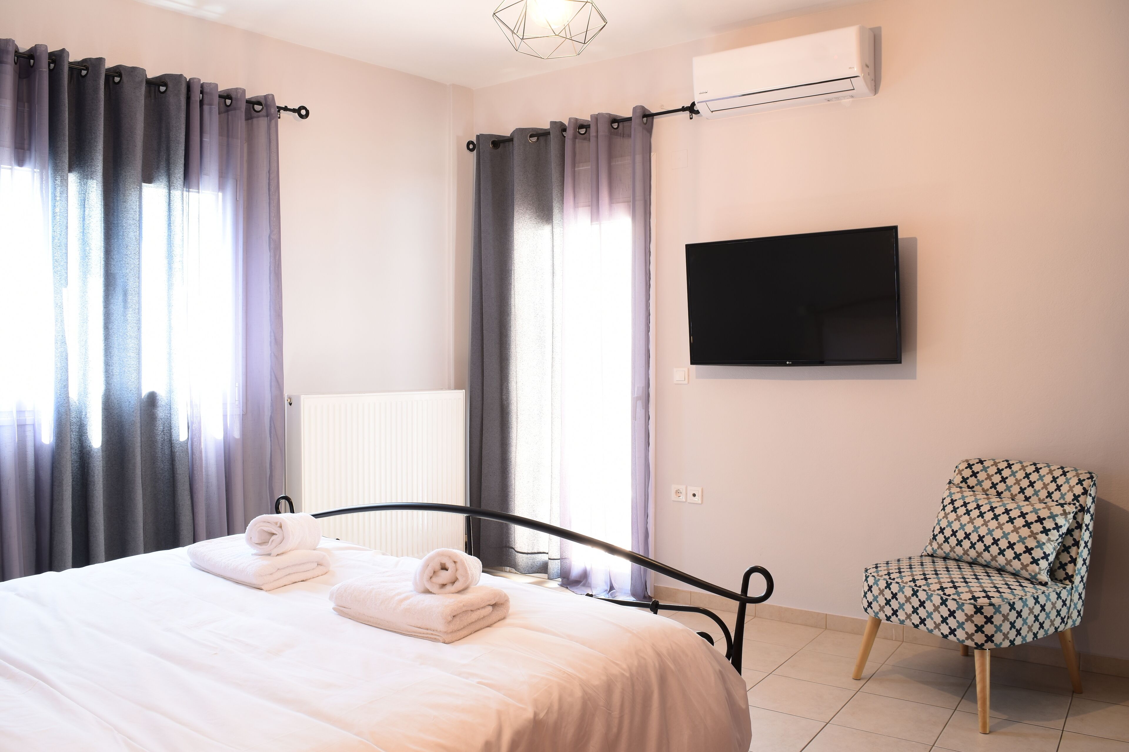 Meteora View Modern Apartment