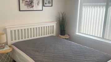 6 bedrooms, iron/ironing board, travel cot, free WiFi