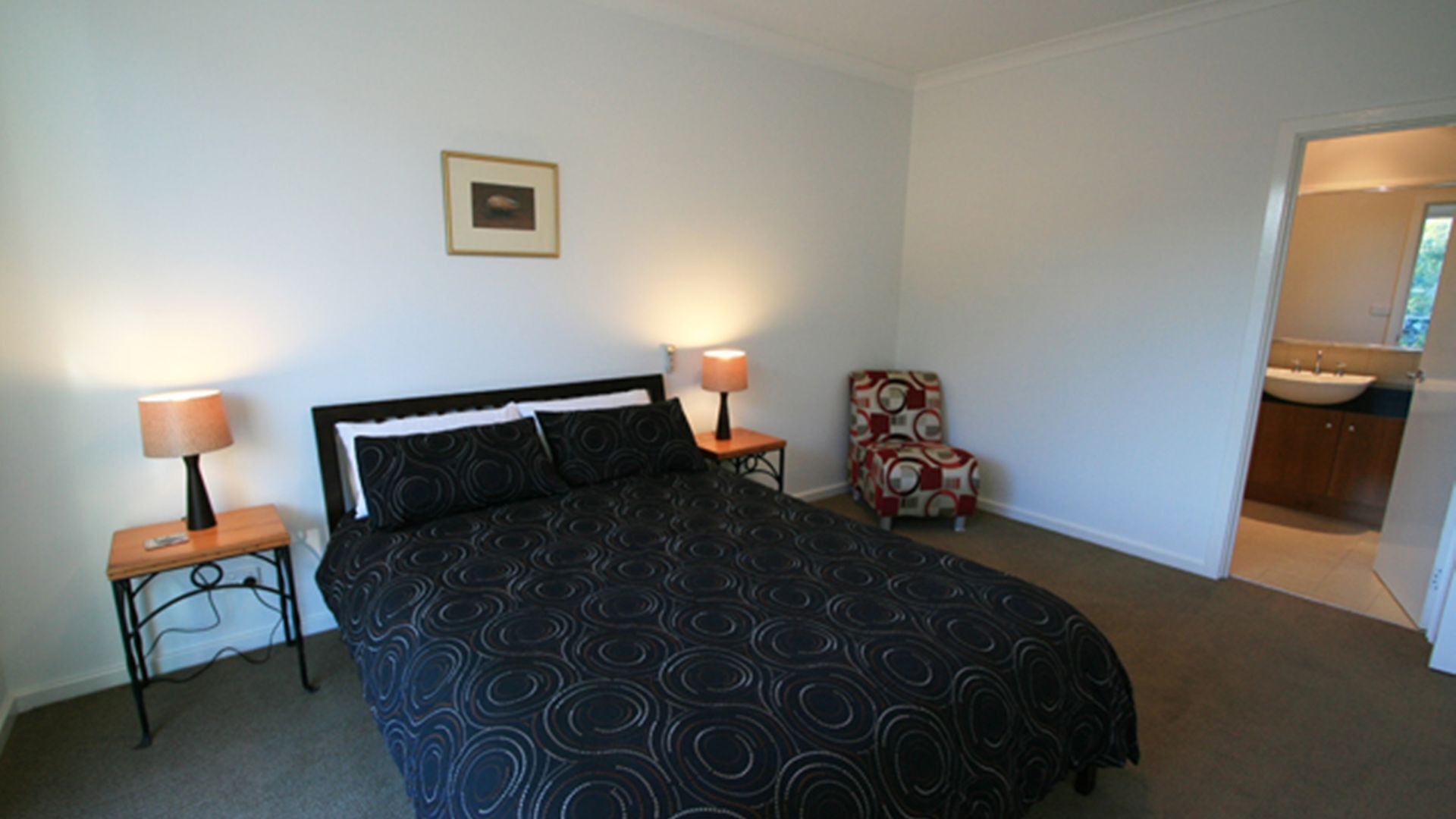 Sea Drift on Finlayson walking distance to Old Dunsborough Beach — image 10