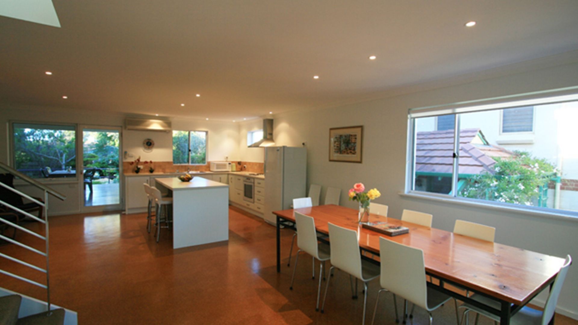 Sea Drift on Finlayson walking distance to Old Dunsborough Beach — image 7