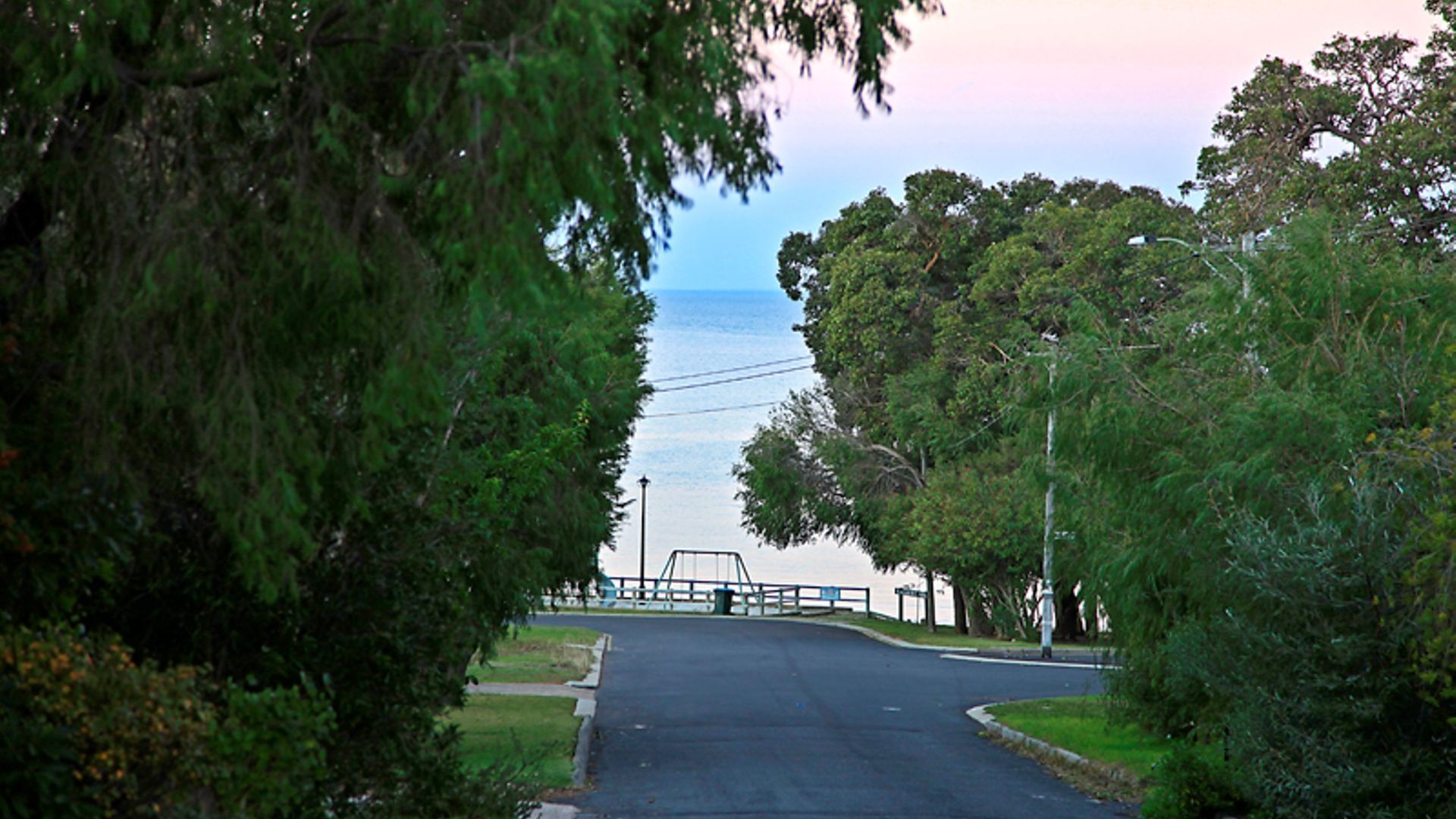 Sea Drift on Finlayson walking distance to Old Dunsborough Beach — image 2