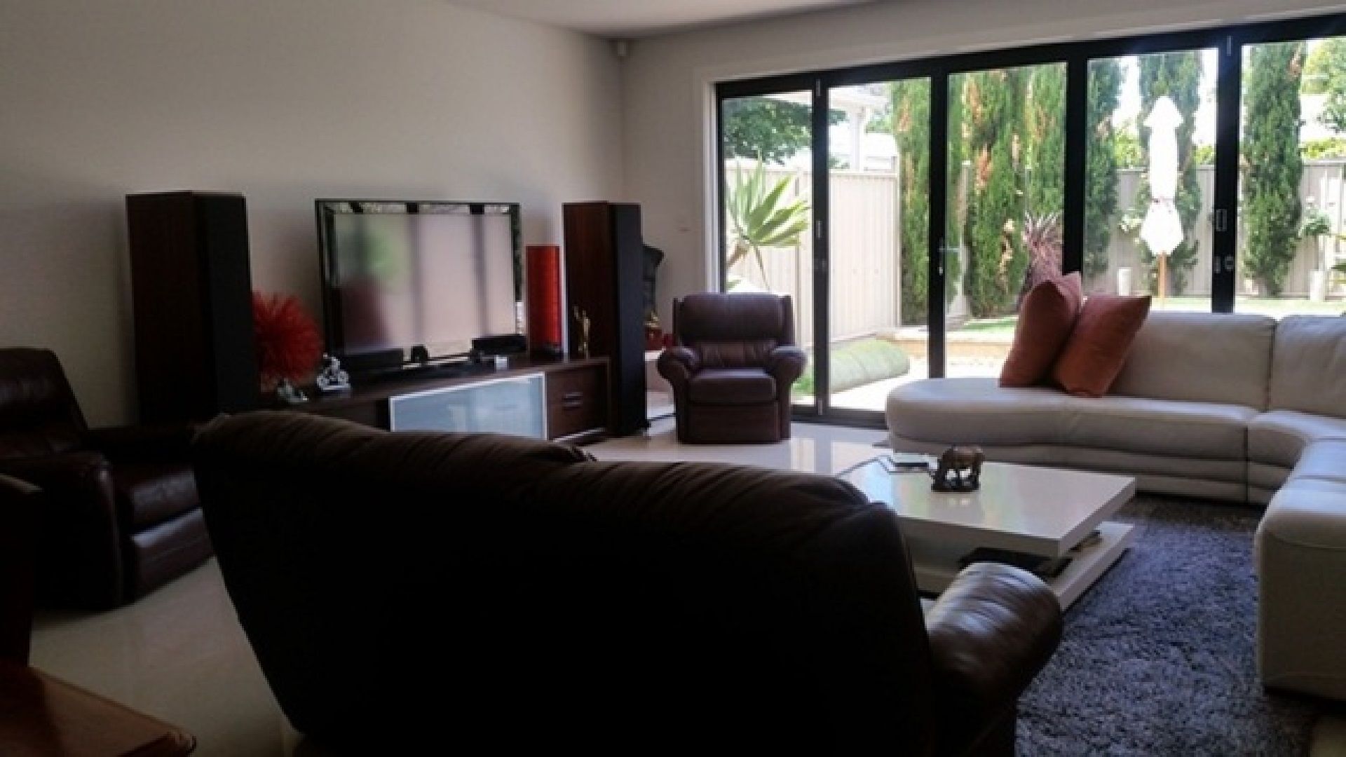 ADELAIDE FRINGE BASE: LUXURY 4BR near CBD Sleeps 8 Secure Garage + Parking — image 11