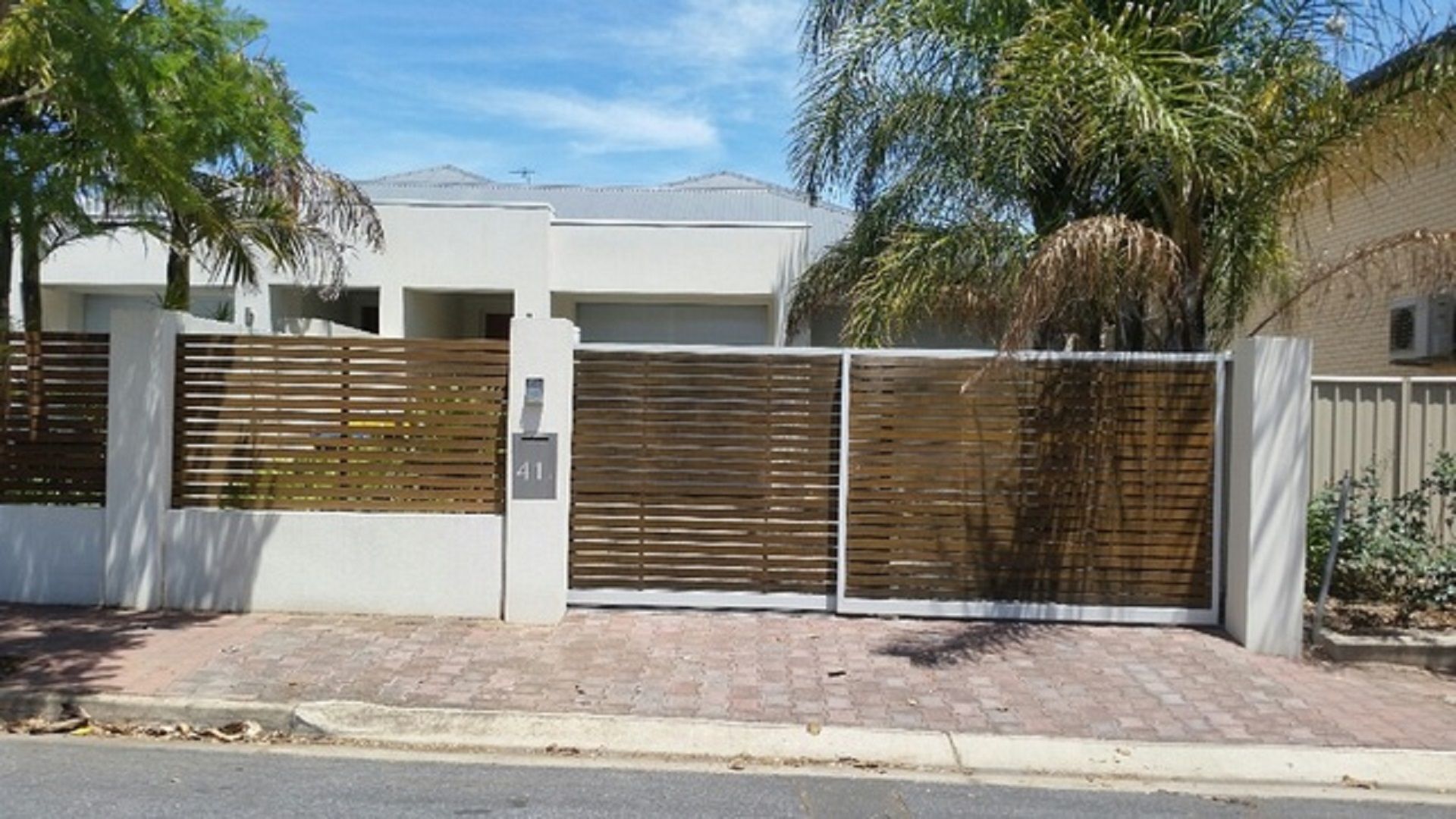 The White House - Adelaide