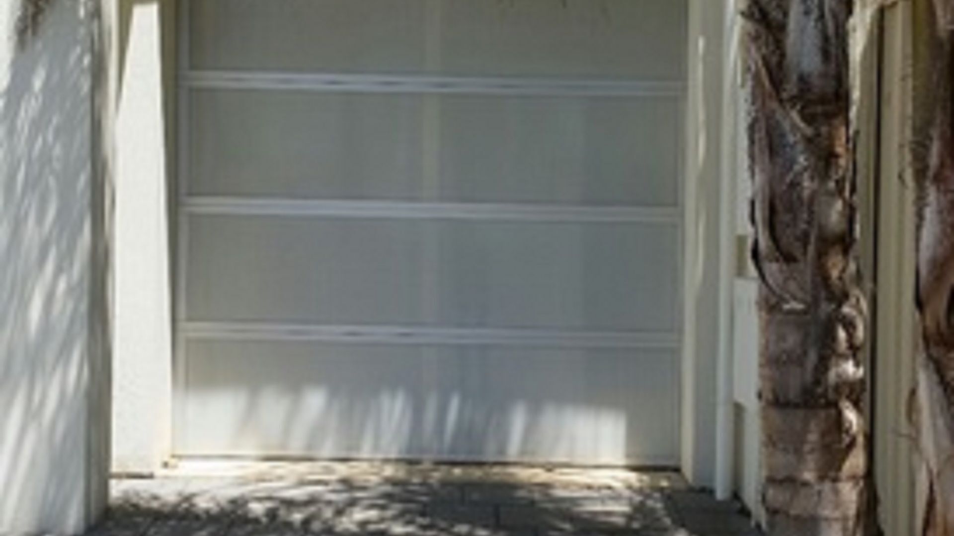 ADELAIDE FRINGE BASE: LUXURY 4BR near CBD Sleeps 8 Secure Garage + Parking — image 13