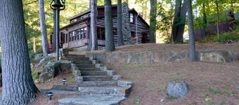 Lakeside Cabin with Great Views, Exceptional Waterfront, Hot Tub and Motorboat.