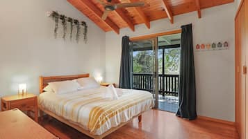 4 slaapkamers, een strijkplank/strijkijzer, gratis wifi, beddengoed