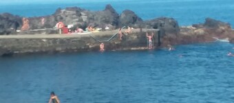 Azores Beach Home, 3 bedroom/2 bath, Faial Island , 2nd Floor. 3534/AL