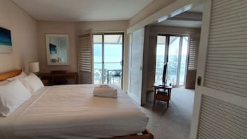 2 quartos, ferros/tábuas de passar roupa, acesso à internet