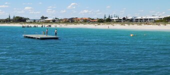 53 Bashford St Top Spot Jurien Bay