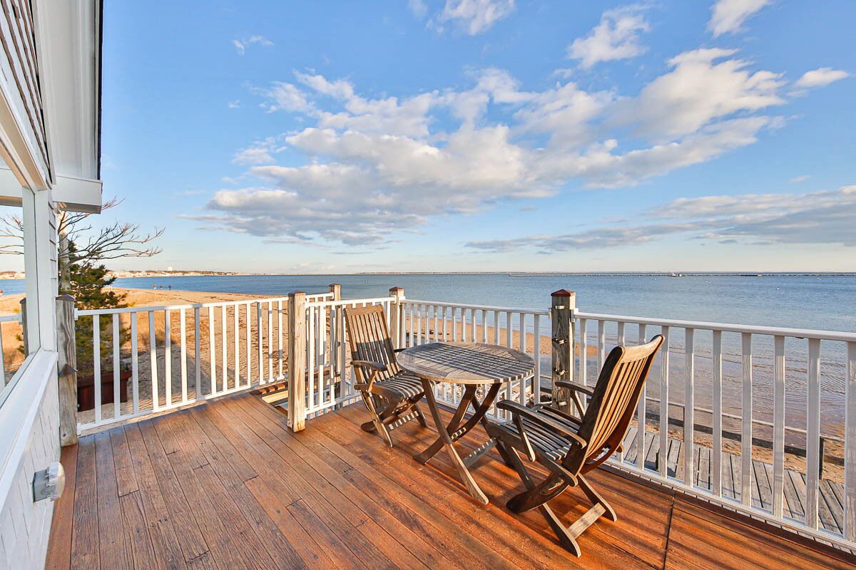 Sunsets Galore from this Waterfront Condo!