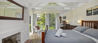 Right on the lake, easy access to beach all one level