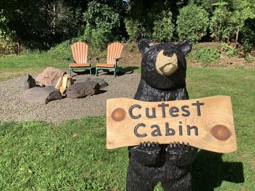  Cutest Cabin Windhamissa, jossa on palo-kuoppa ja BBQ Grill, kävelymatkan päässä ravintolasta ja baarista 