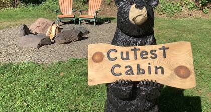 Cutest Cabin Windhamissa, jossa on palo-kuoppa ja BBQ Grill, kävelymatkan päässä ravintolasta ja baarista