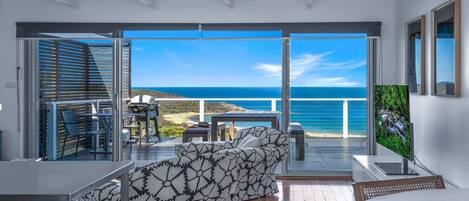 Fernseher, Stereoanlage