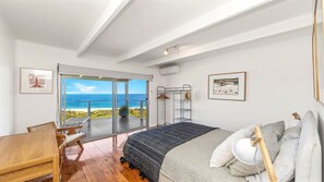 5 chambres, fer et planche à repasser, accès Internet, draps fournis