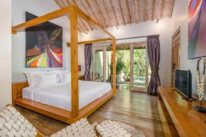 4 bedrooms, in-room safe, iron/ironing board, travel crib