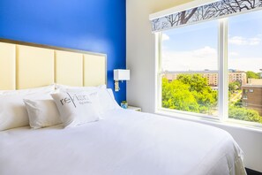 1 多间卧室、客房内保险箱、熨斗/熨衣板、免费 WiFi