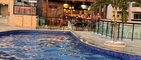 Alberca al aire libre