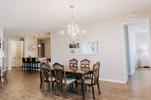 Dining - 4BR Near Universal’s Epic Park! 6 Beds + Limited-Time Discounts! (Orlando)