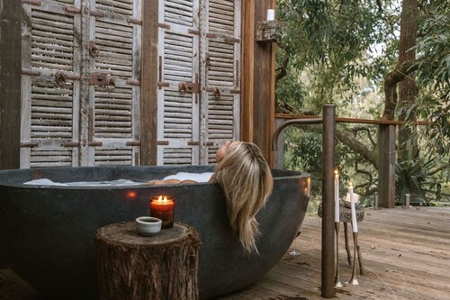 A unique Treehouse overlooking Kangaroo River.